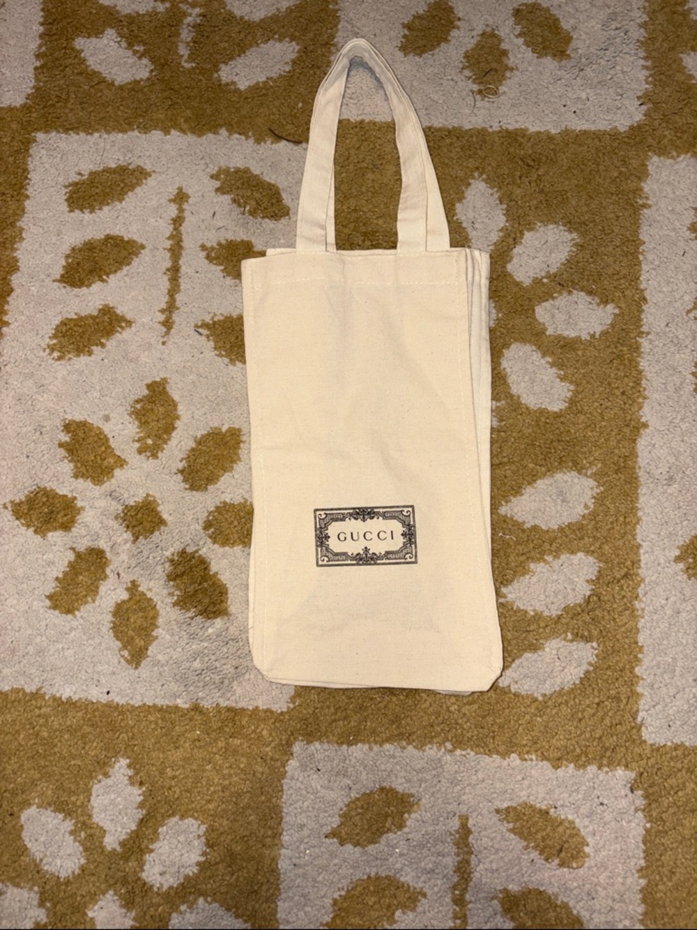 Gucci Cream Canvas Wine Tote with Logo Patch